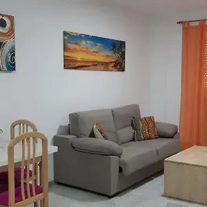 https://apartamento-junto-a-el-corte-ingls-2.es-andalucia.com